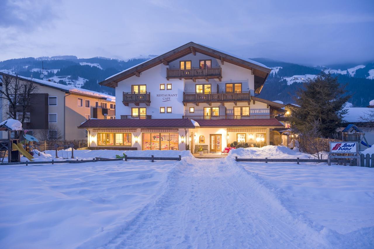 Hotel Loipenstubn Brixen im Thale Esterno foto